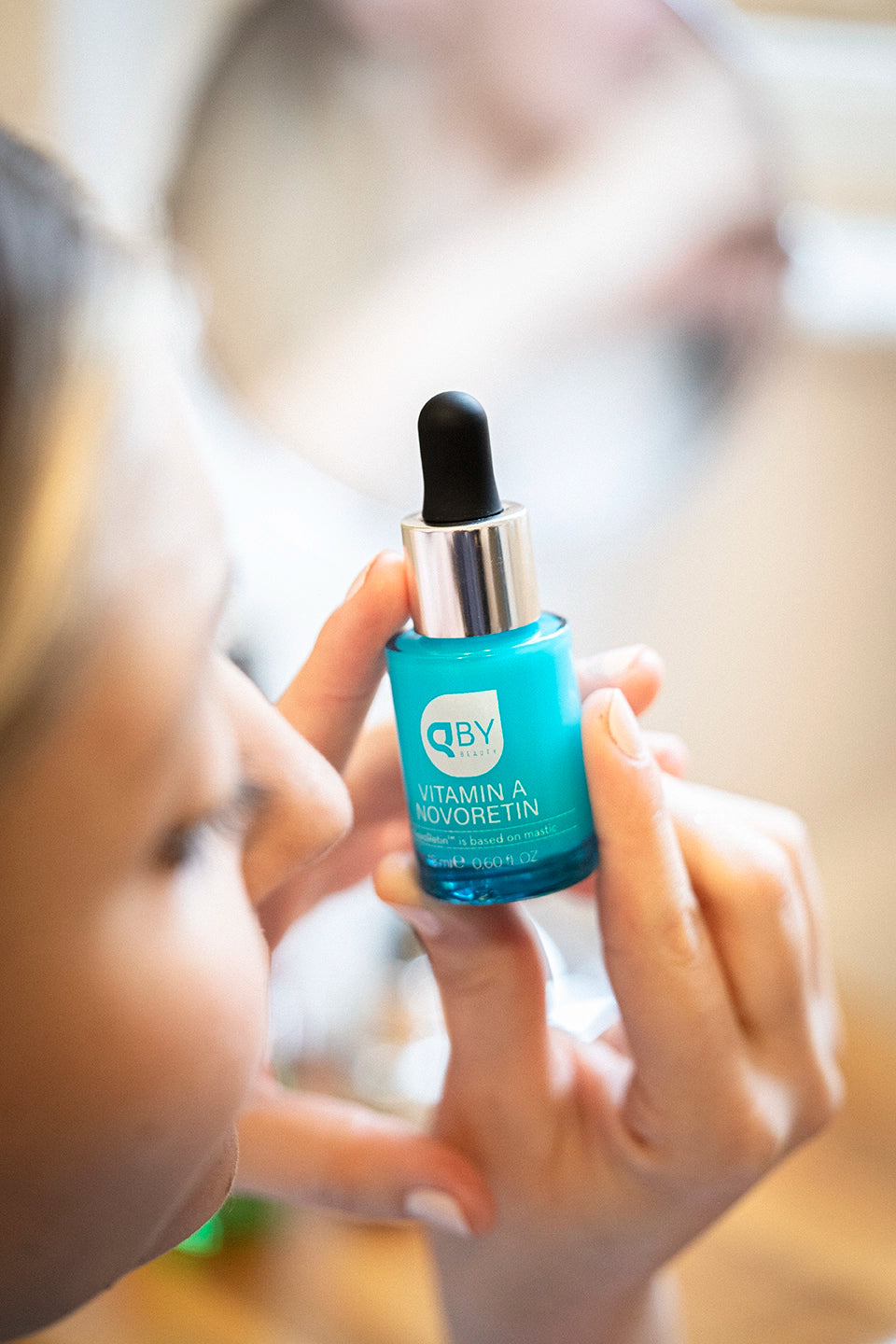 QBY Novoretin Cilt Nemlendirici Serum